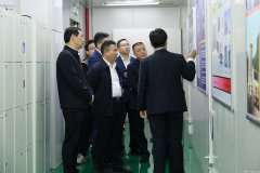 宜春市电子信息产业链招商小分队莅临爱游戏ayx官方登录入口-爱游戏(中国)参观调研